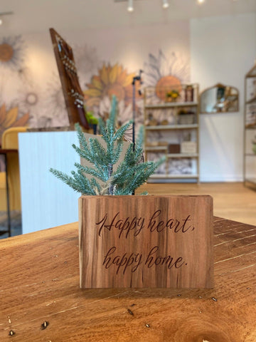 “Happy Heart, Happy Home” Sign