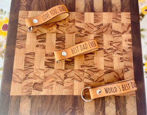 “World’s Best Dad” Keychain